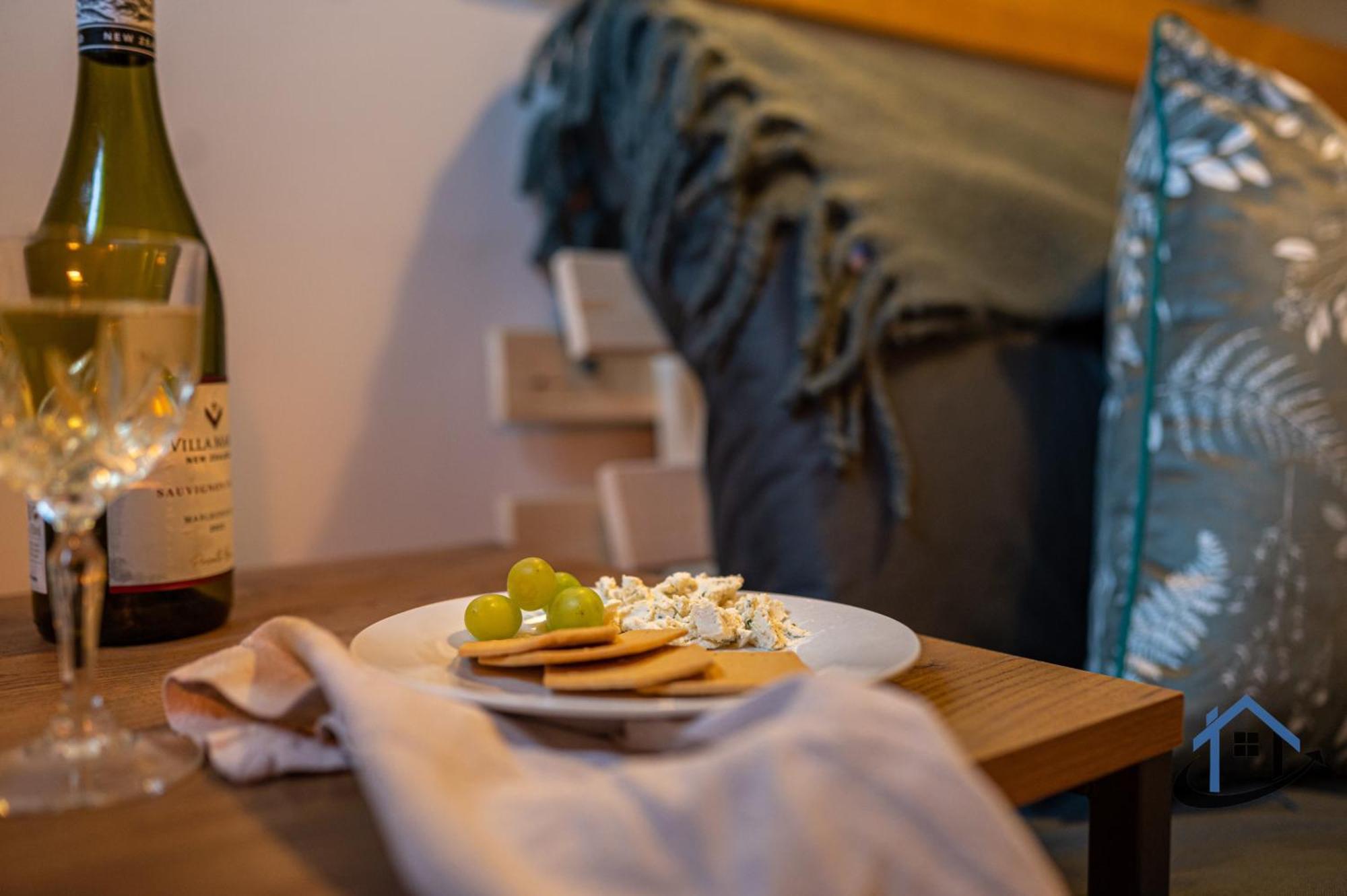 Stanwick Studio, Cosy Country Studio, Sleeps 4, Parking, Wifi 外观 照片
