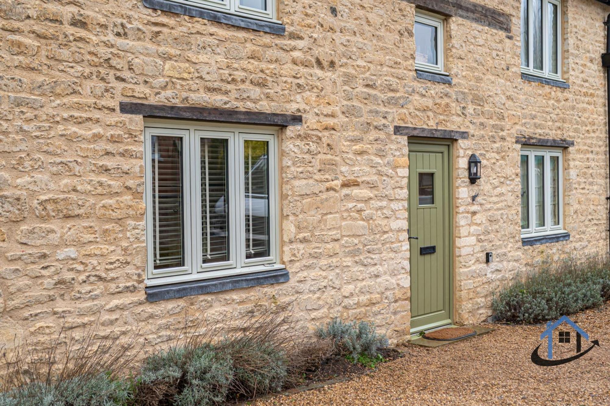 Stanwick Studio, Cosy Country Studio, Sleeps 4, Parking, Wifi 外观 照片